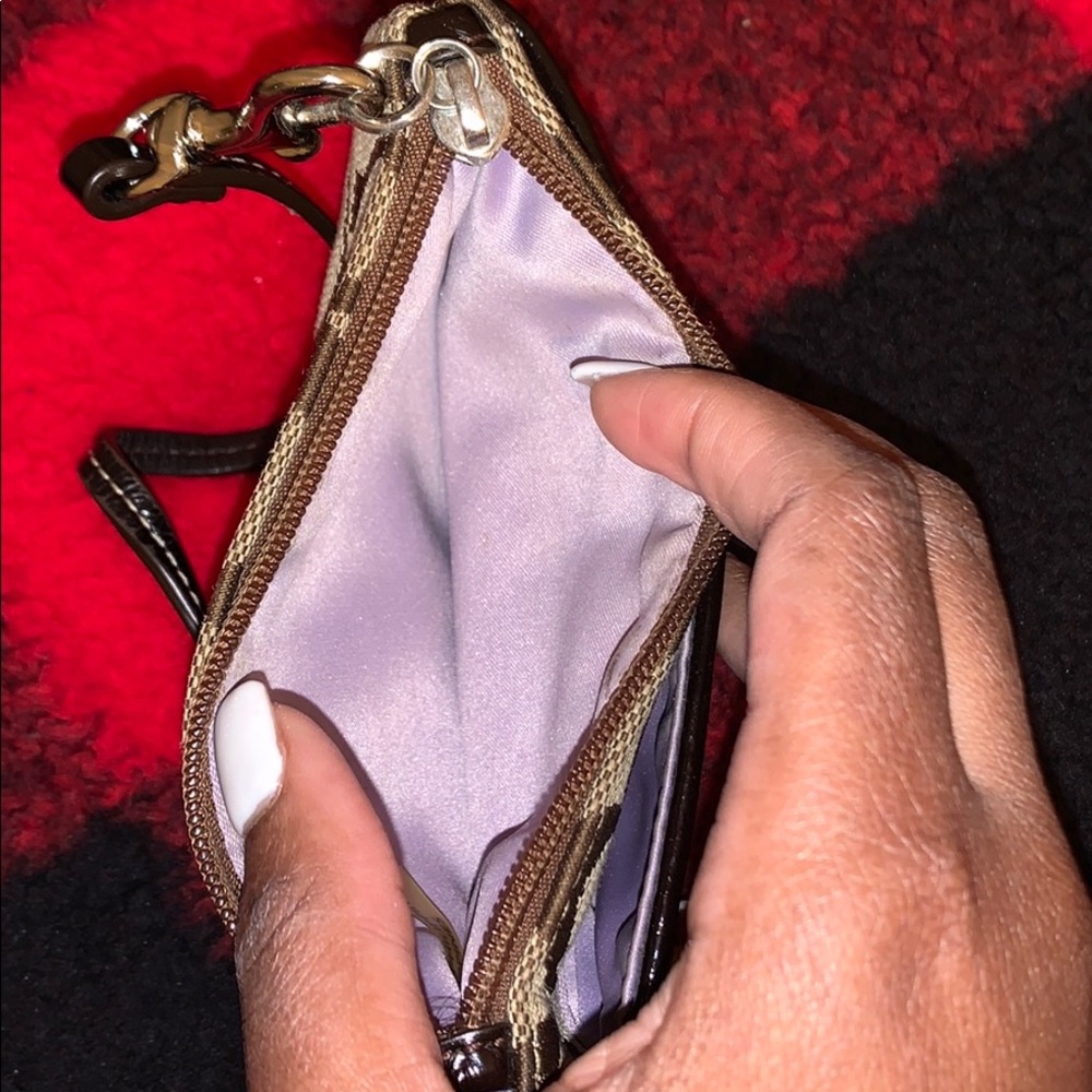 Authentic Coach pouch - Picture 3 of 3